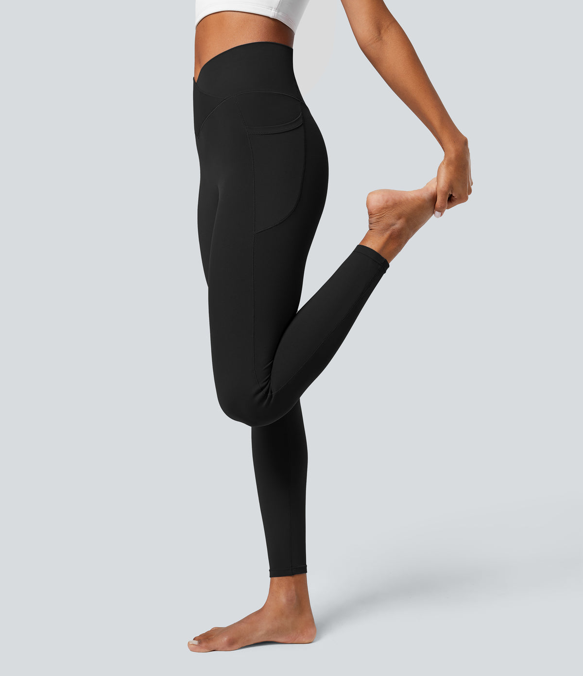 Crossover Pocket Plain Leggings — Black — view 2