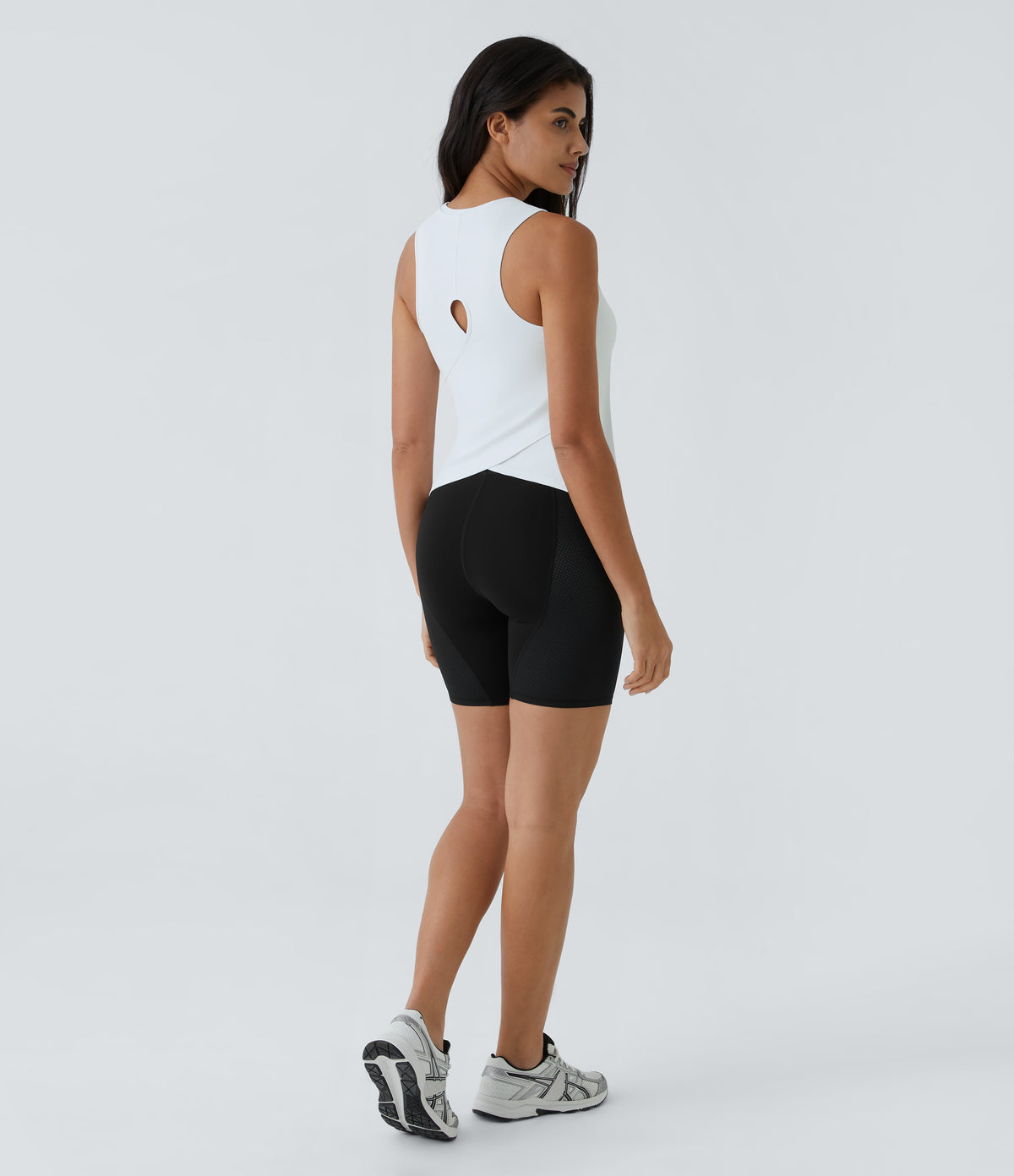 Cut Out Crossover Hem Solid Yoga Tank Vest Top — White — view 7