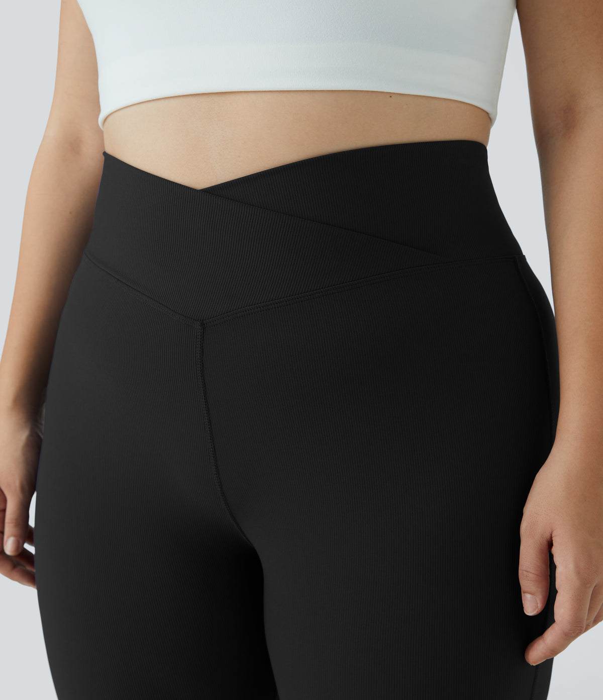 Flow Pet Hair Resistant Crossover High Waisted Back Pocket Plus Size Super Flared Leggings — Black — view 4
