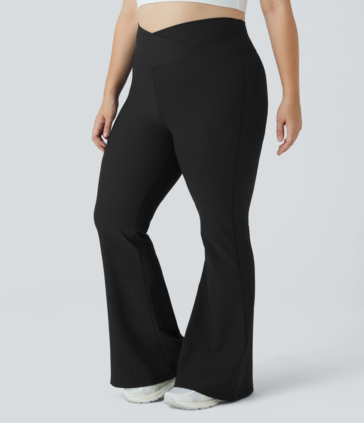 Flow Pet Hair Resistant Crossover High Waisted Back Pocket Plus Size Super Flared Leggings — Black — view 3