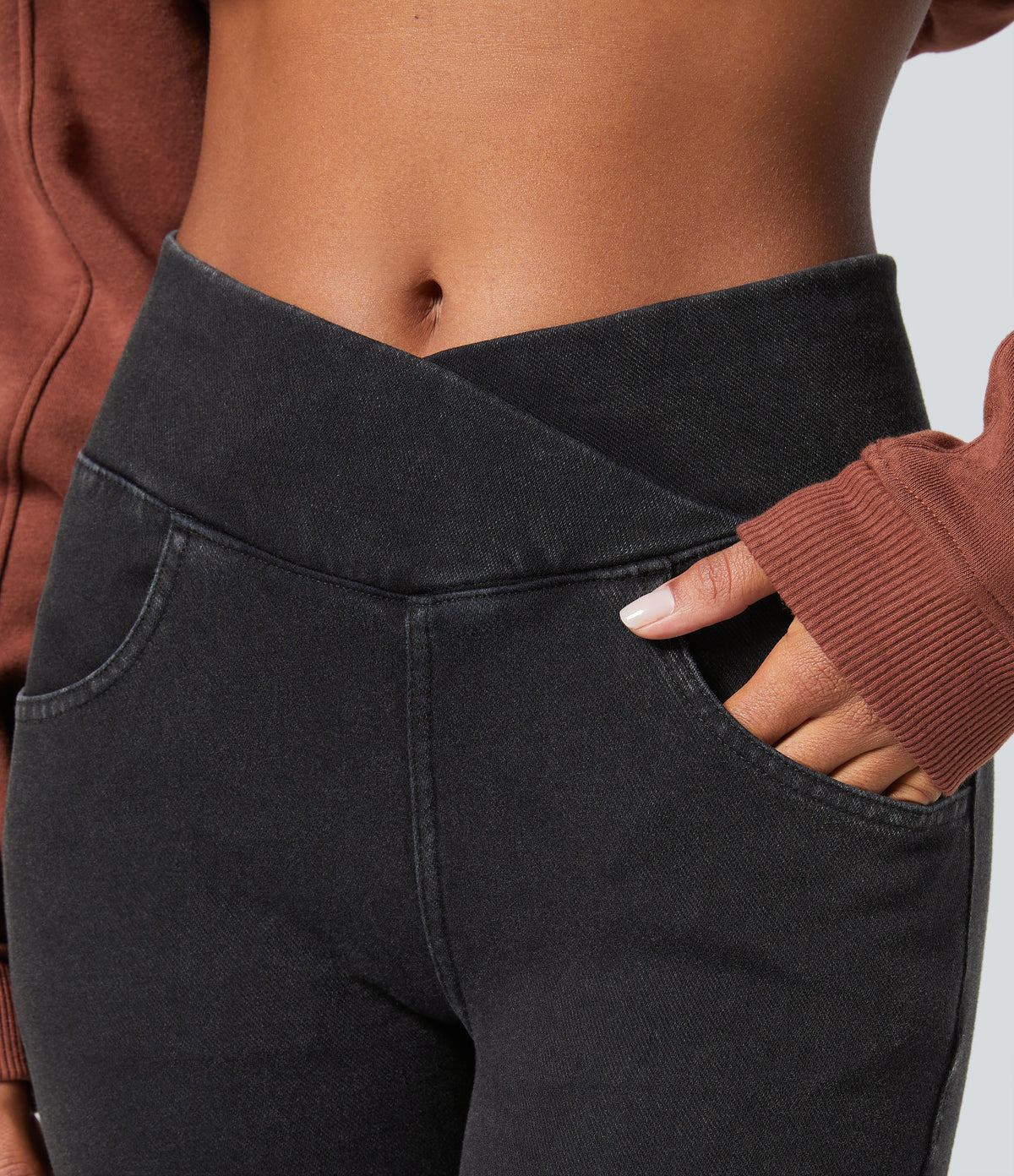 Denim Heat High Waisted Crossover Pockets Casual 7/8 Leggings — Gloomy Black Denim — view 4