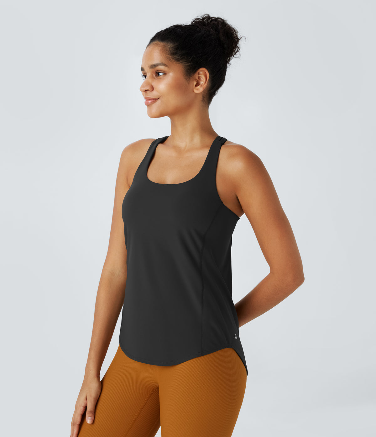 Round Neck Curved Hem Workout Tank Top — Black — view 3