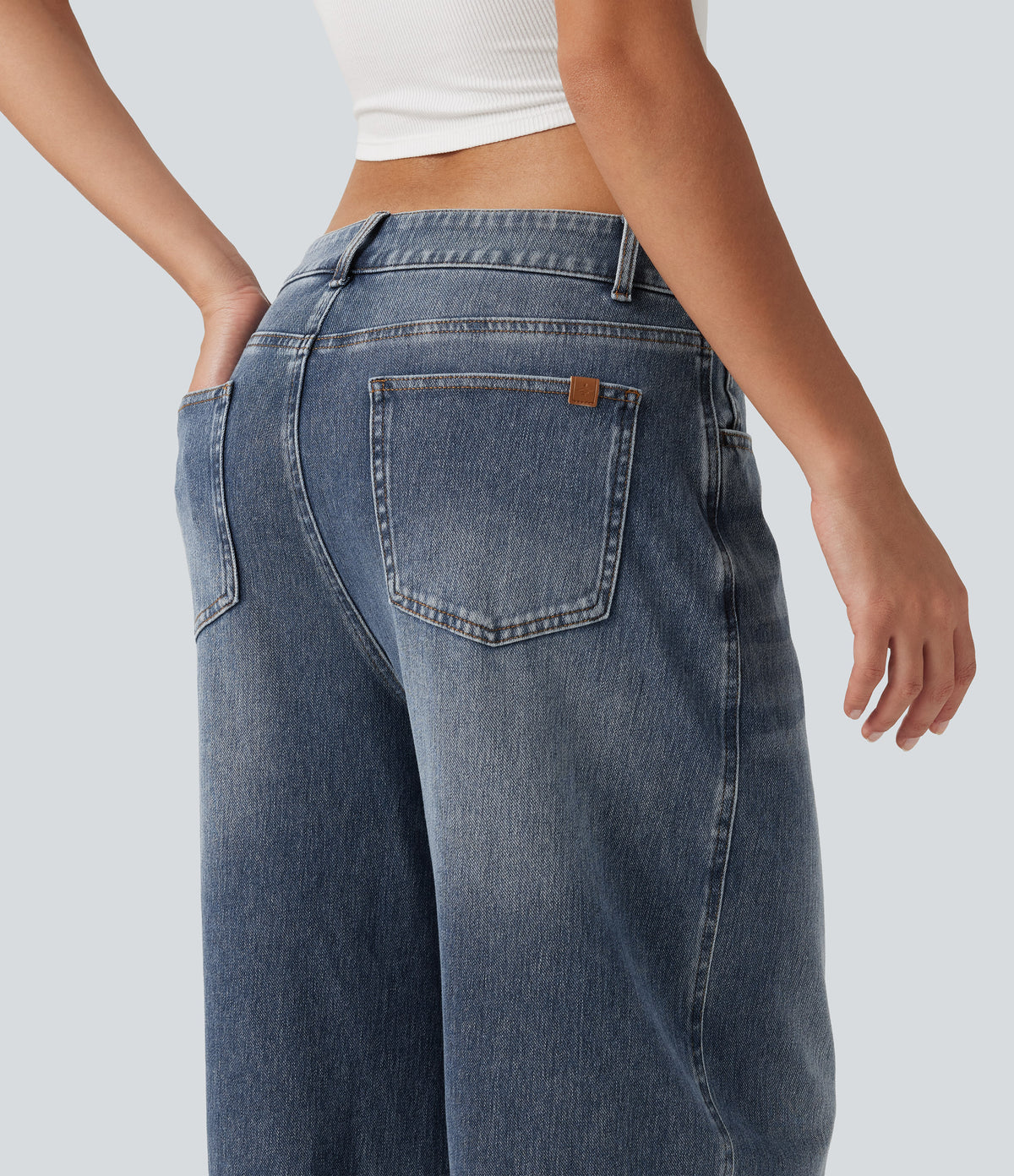 Low Rise Zipper Pockets Barrel Leg Casual Jeans — Mist Blue Denim — view 6