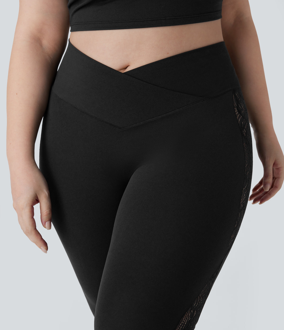 High Waisted Crossover Contrast Lace Pocket Yoga 7/8 Plus Size Leggings — Black — view 6