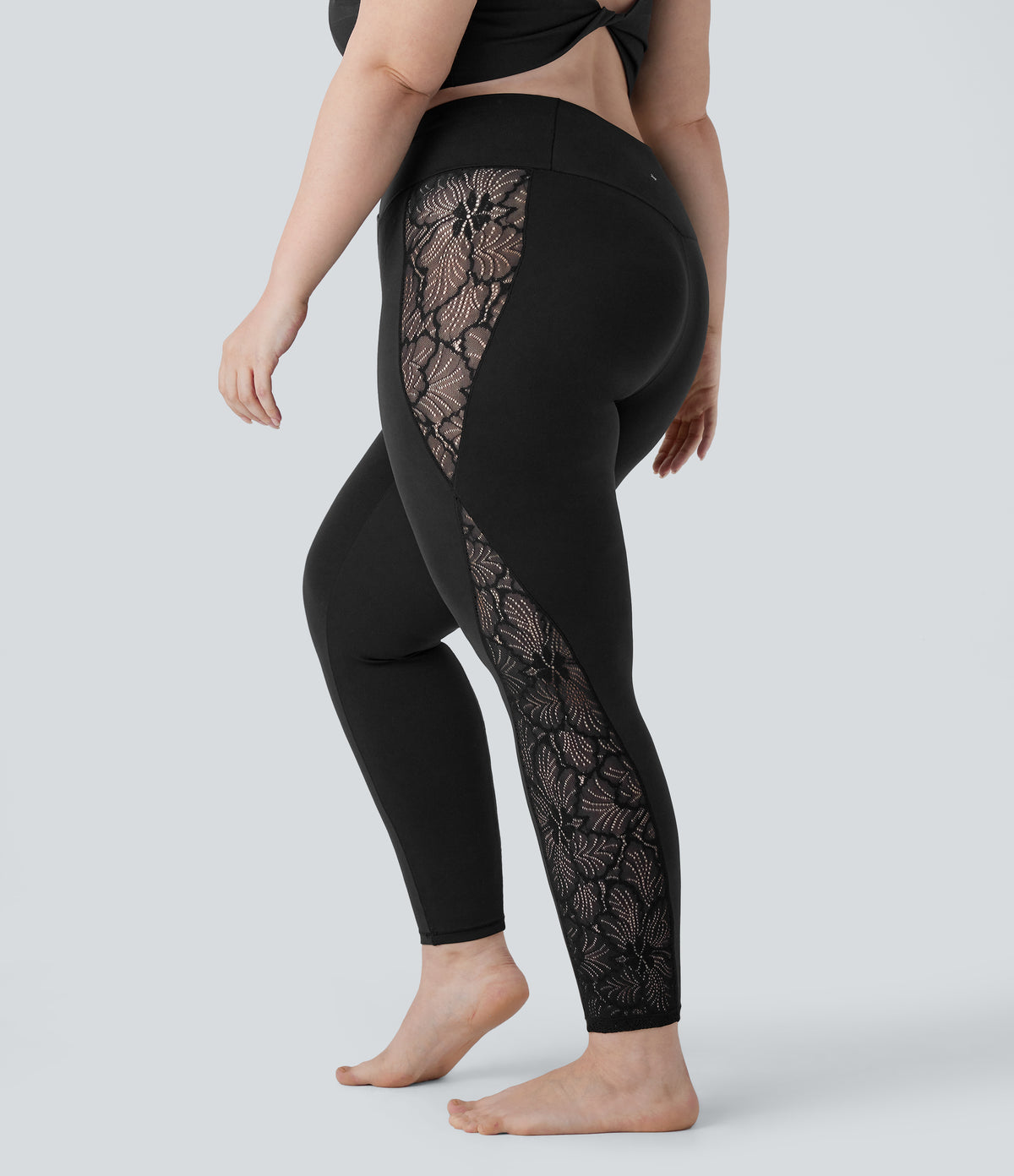 High Waisted Crossover Contrast Lace Pocket Yoga 7/8 Plus Size Leggings — Black — view 2