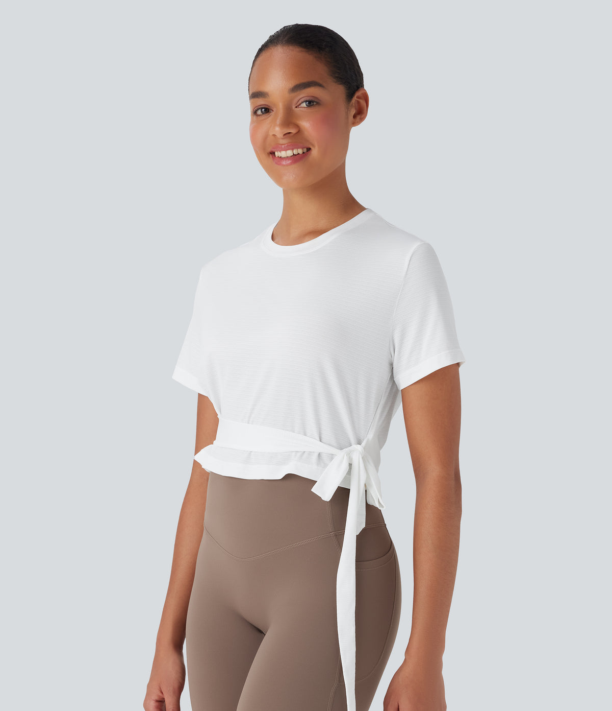 Round Neck Short Sleeve Backless Tie Side Yoga Sports Top — White — view 3