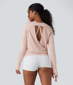 Cut-out Back Thumb Hole Ruched Relaxed Yoga Sports Top — Peach Whip — view 4