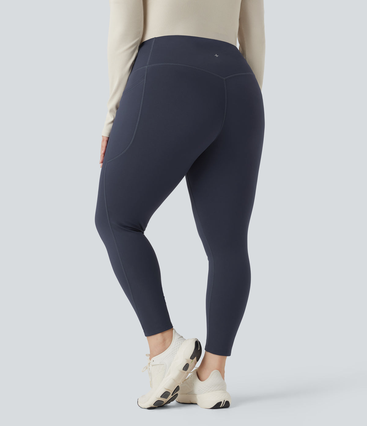 Plush Thermal High Waisted Tummy Control Training Plus Size Legging with Pockets — Overture — view 2