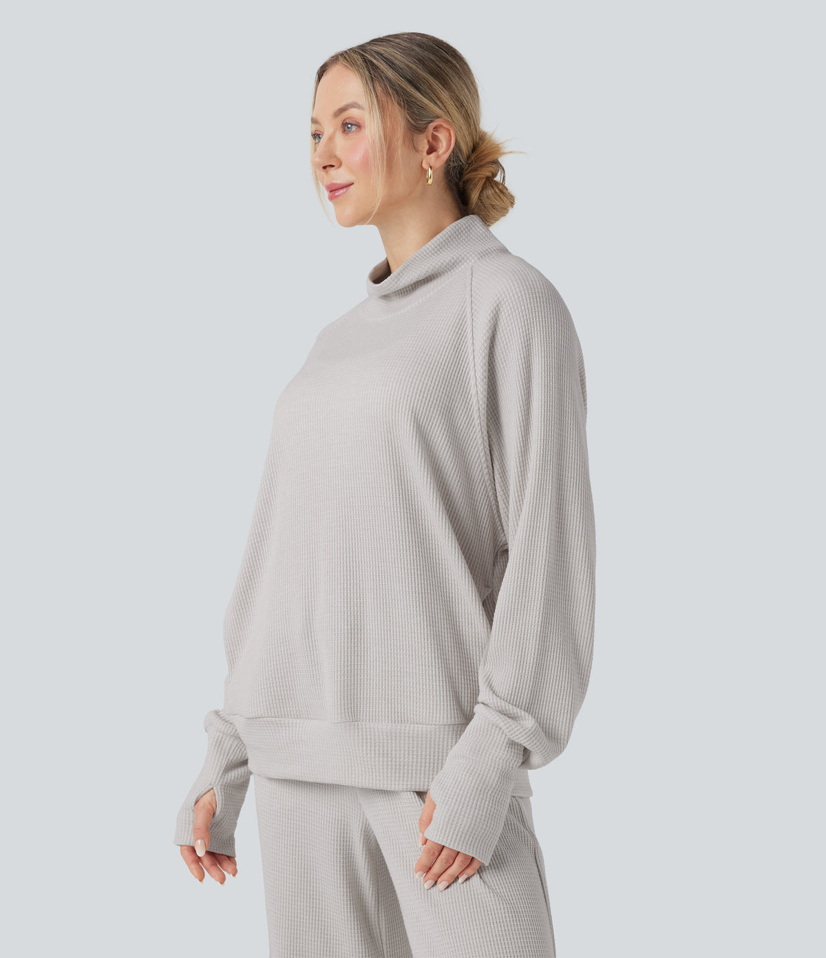 High-neck Long Sleeve Thumb Holes Oversized Waffle Casual Sweatshirt with Pockets — Wind Chime — view 3