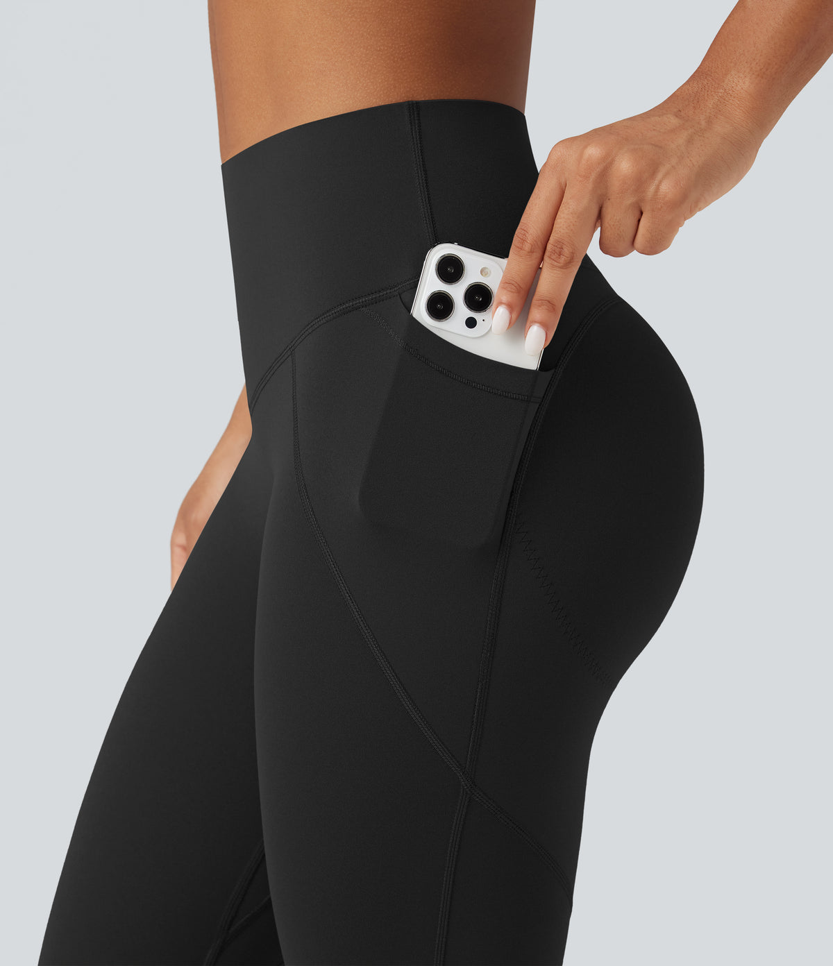 High-waisted Tummy Control Butt-lifting Training 7/8 Leggings with Pockets — Black — view 7