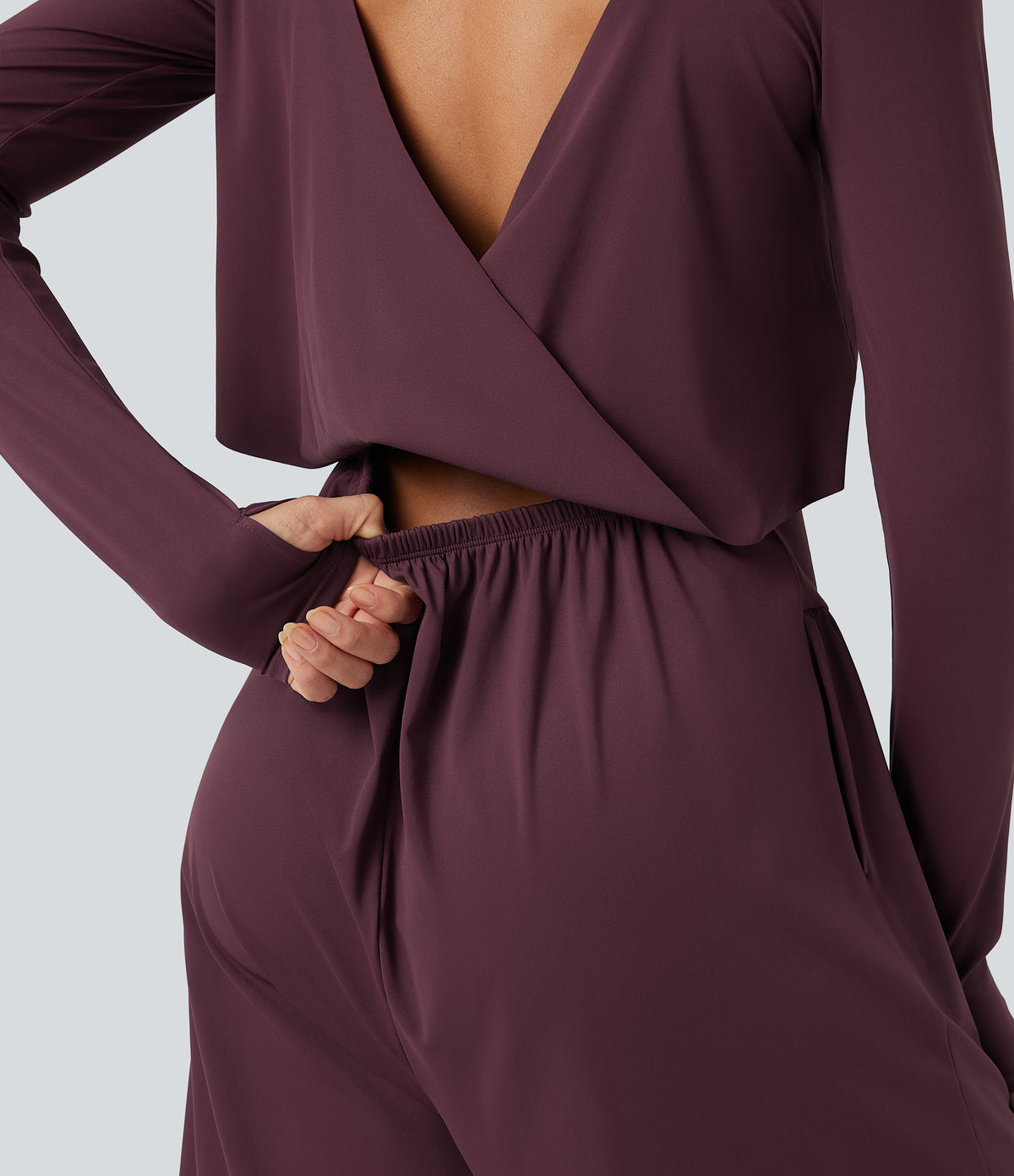 Airy Cut-out Back Long Sleeve Thumb Holes Yoga Jumpsuit with Pockets — Fig — view 4
