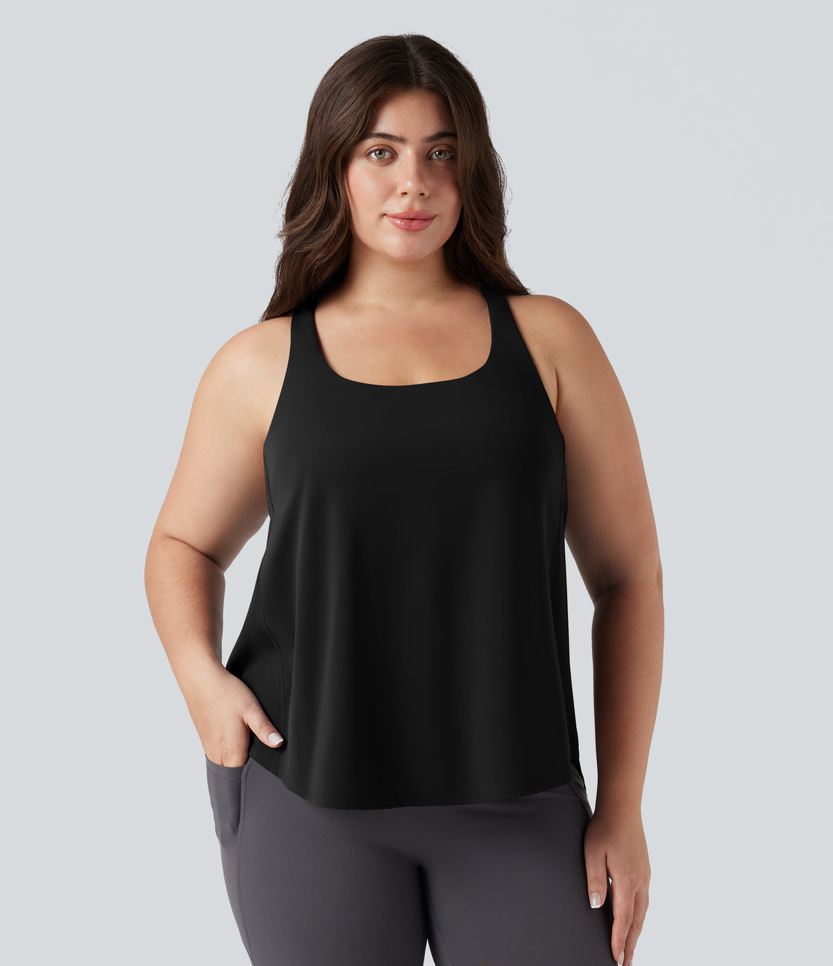 Plus Size Round Neck Curved Hem Running Tank Top — Black — view 2