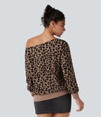 One-shoulder Long Sleeve Waffle Leopard Casual Sweatshirt with Pockets — Noir Safari — view 2