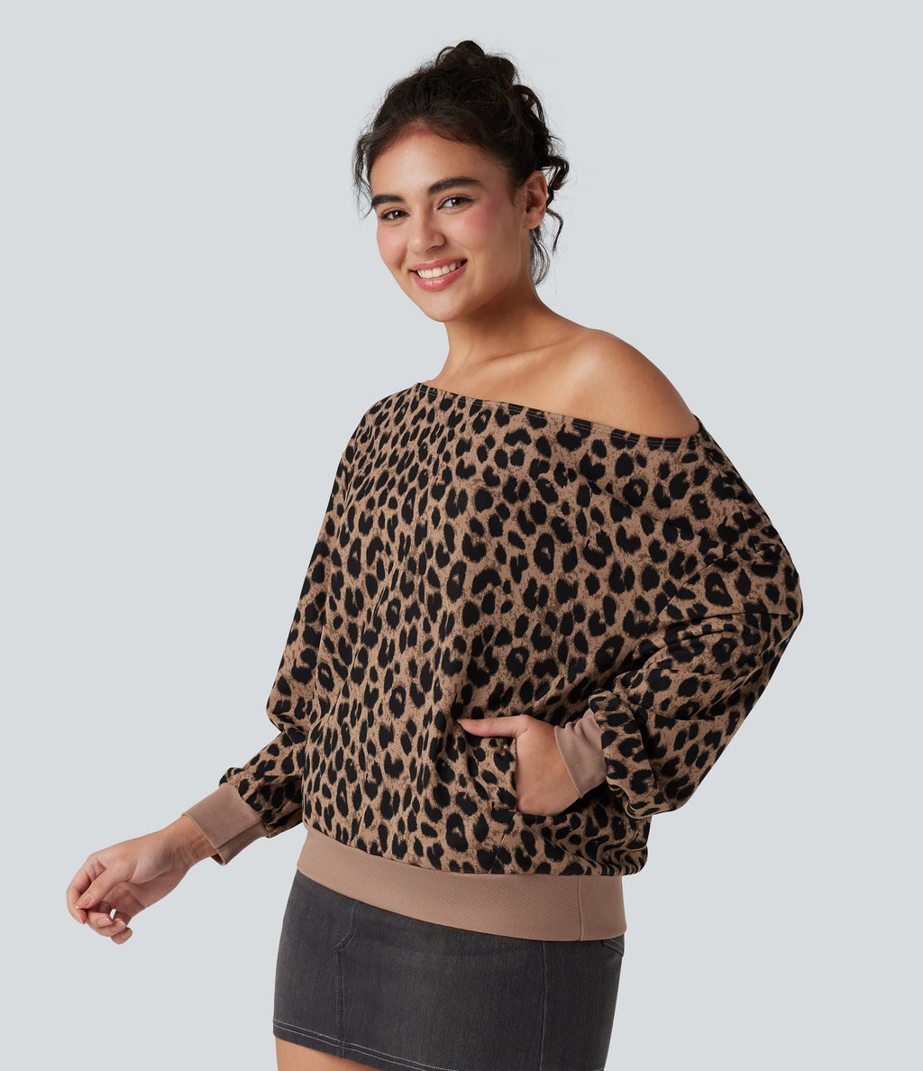 One-shoulder Long Sleeve Waffle Leopard Casual Sweatshirt with Pockets — Noir Safari — view 3