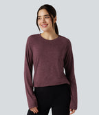 Skin Friendly Round Neck Raglan Long Sleeve Split Hem Casual T-Shirt — Evening Red — view 4