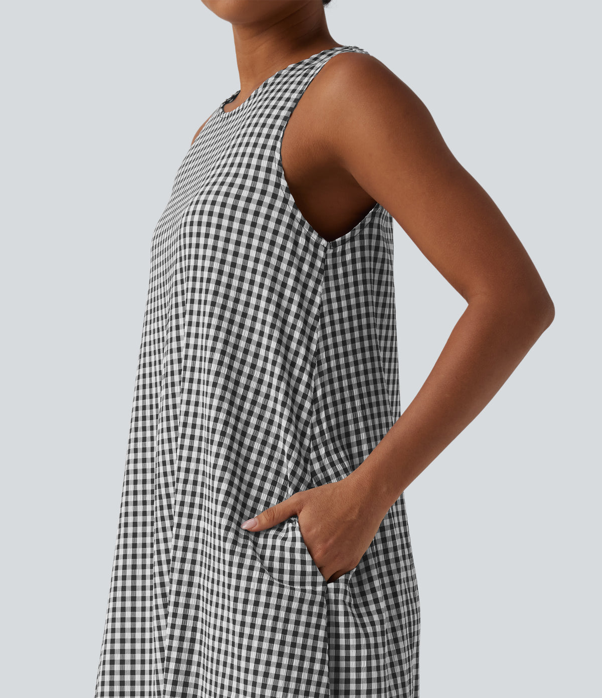 Round Neck Sleeveless Midi Crinkle Gingham Casual Tank Dress with Pockets — Black White Bubble Grid — view 5
