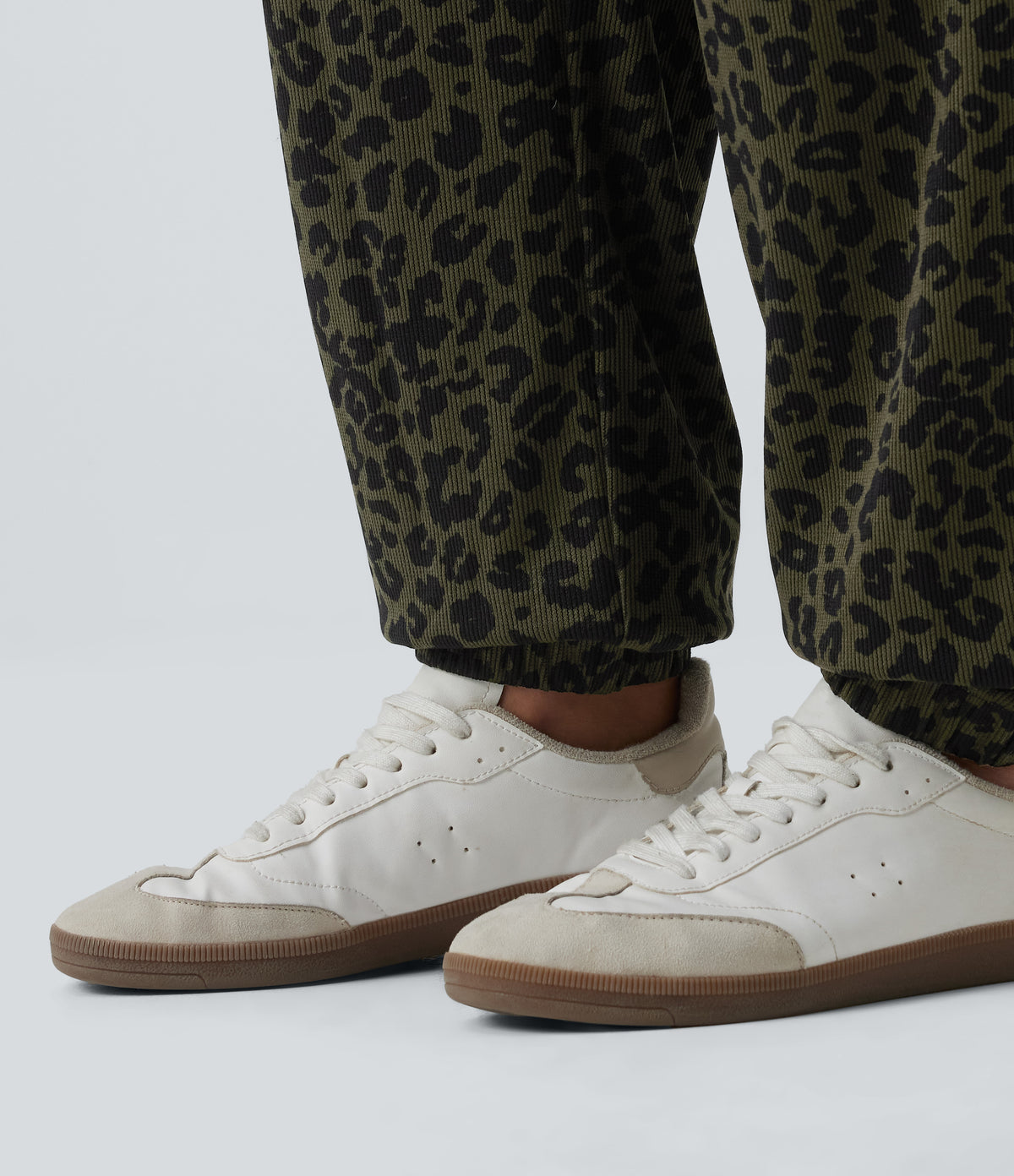 High Waisted Leopard Print Casual Joggers with Pockets — Olive Noir — view 6