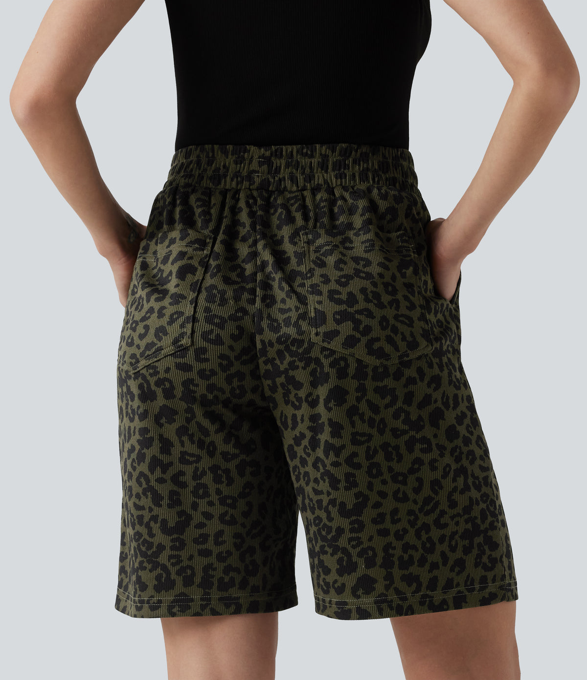 High Waisted Leopard Print Casual Bermuda Shorts with Pockets — Olive Noir — view 2