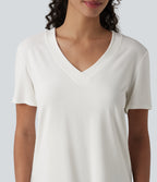 V Neck Short Sleeve Curved Hem Casual T-Shirt — White — view 4