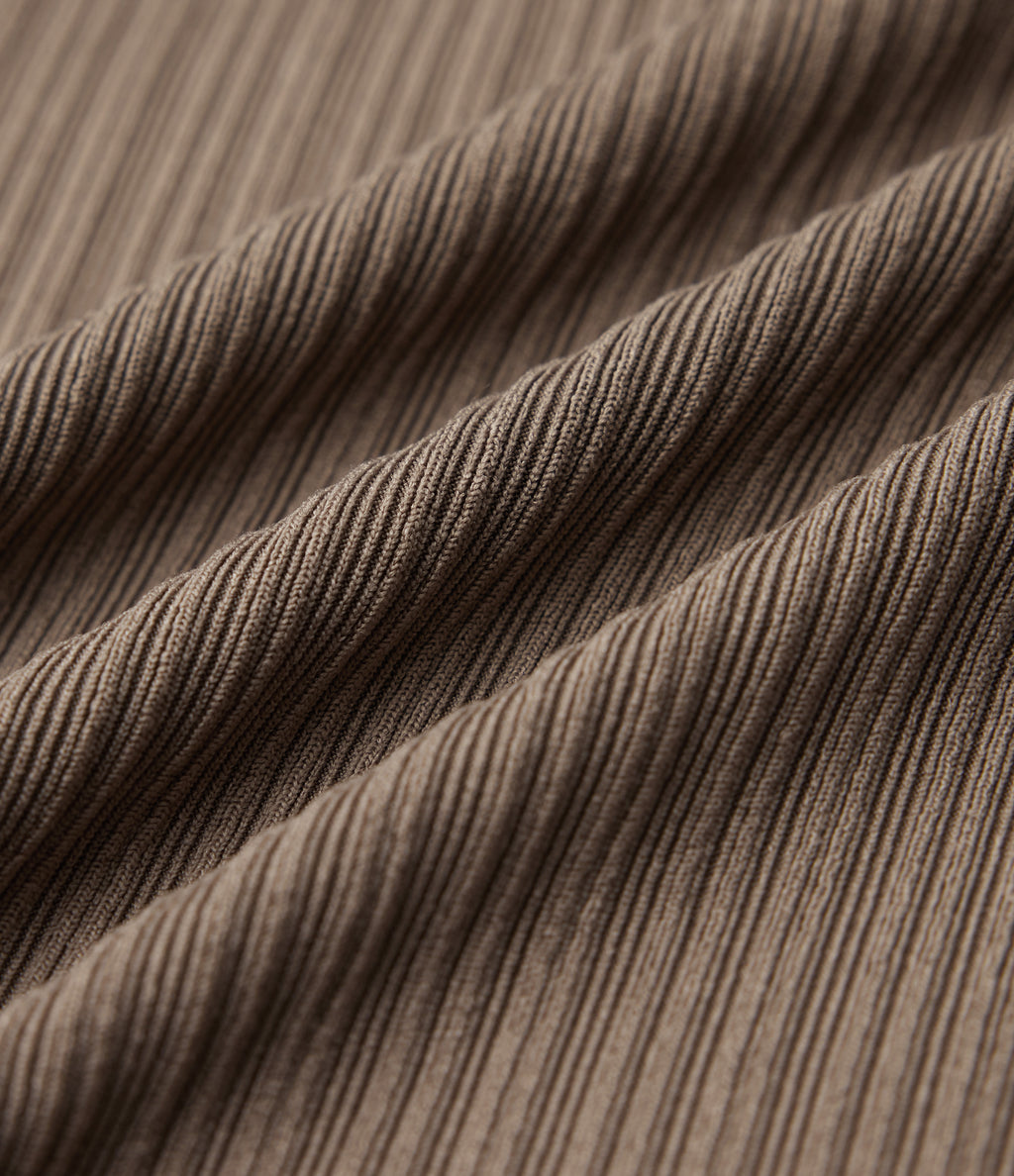 Round Neck Split Hem Ultra-slim Casual Tank Top — Shitake — view 6