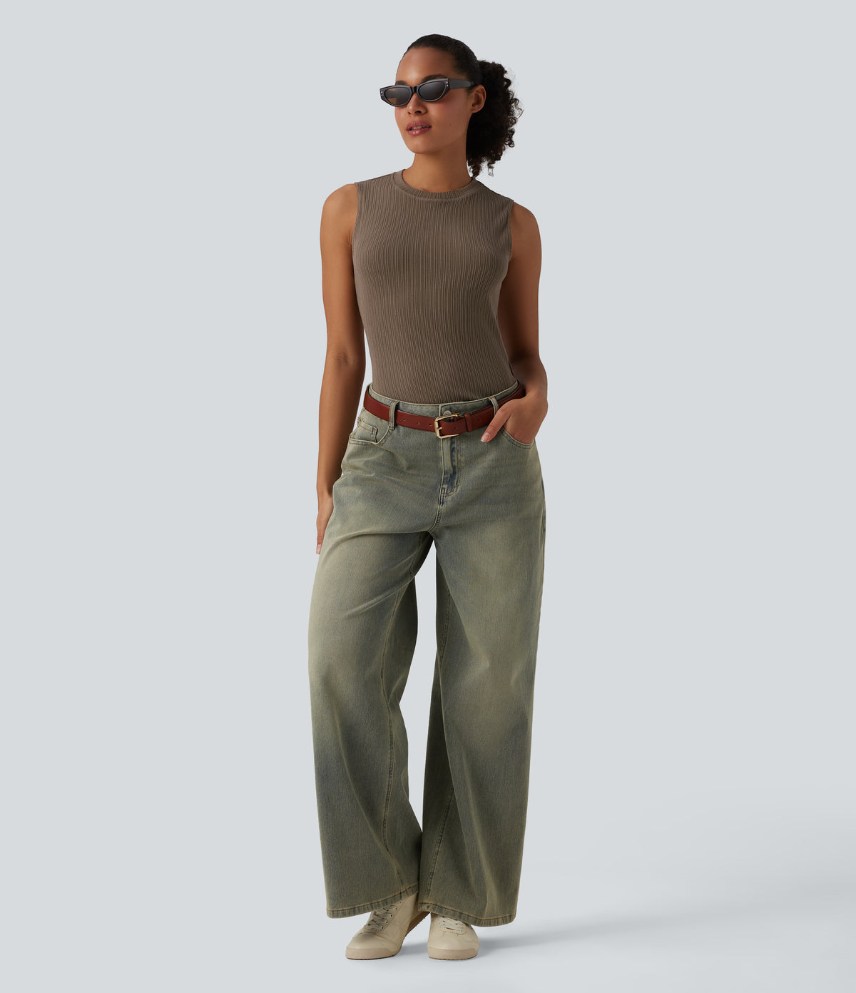 Round Neck Split Hem Ultra-slim Casual Tank Top — Shitake — view 5