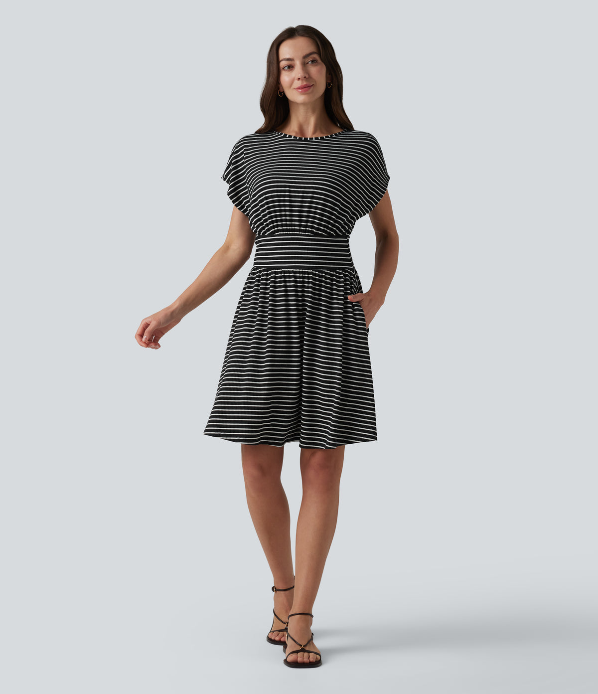 Round Neck Short Sleeve Built-in Bra Stripes Mini Casual Flowy Dress with Pockets — Shadowthread Noir — view 6