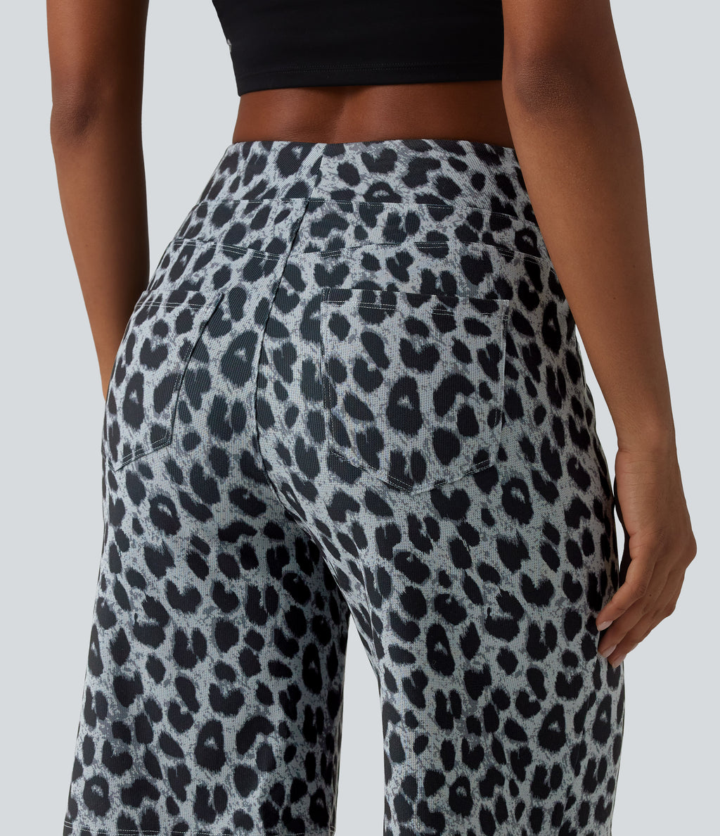 High Waisted Leopard Waffle Casual Baggy Shorts 10'' with Pockets — Frosted Panther — view 6