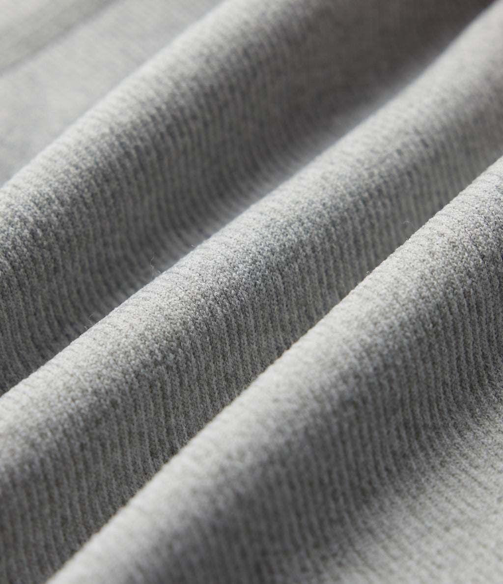 OneForm Seamless Flow Racerback Cropped Casual Tank Top — Fog Gray — view 8