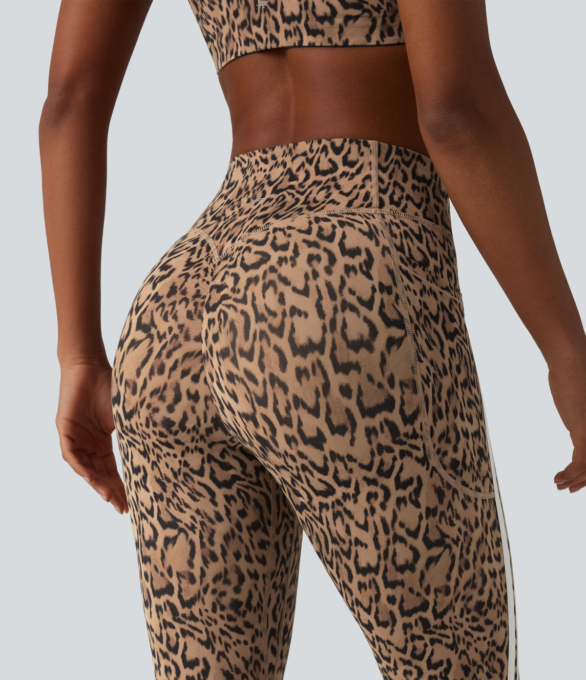 Leopard Print High Waisted Tummy Control Butt Lifting Color Block Stripes Training 7/8 Leggings with Pockets — Tan Leopard — view 5