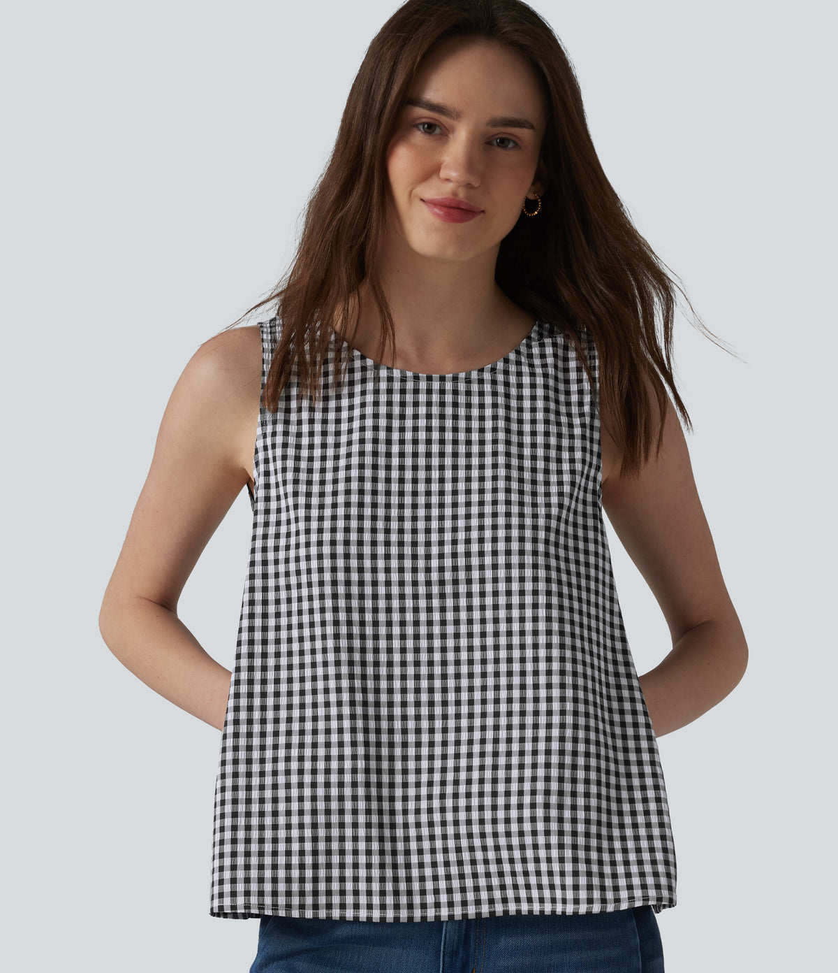 Round Neck Crinkle Gingham Casual Tank Top with Pockets — Black White Bubble Grid — view 6