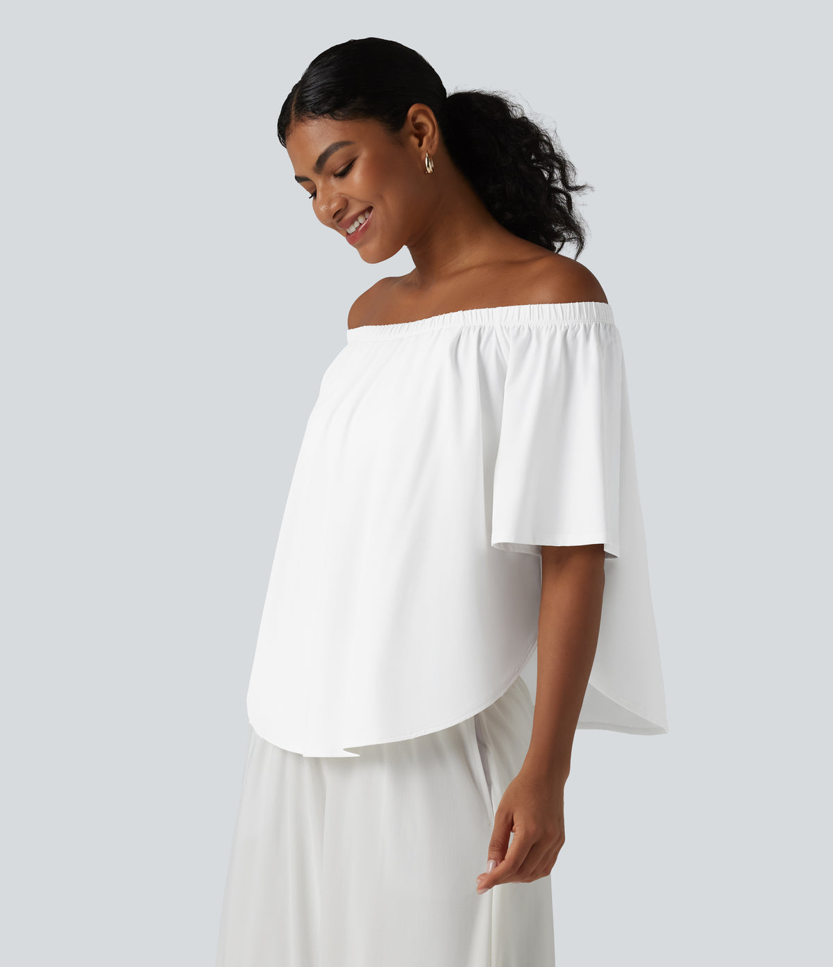 Off-shoulder Short Sleeve Split Curved Hem Built-in Bra Relaxed Casual T-Shirt — White — view 4