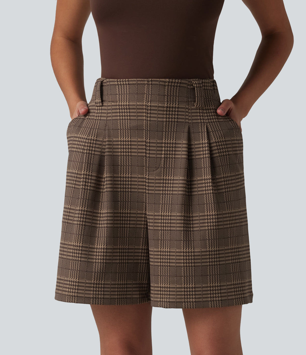 High Waisted Baggy Plaid Work Shorts with Pockets — Ambercheck Noir — view 3