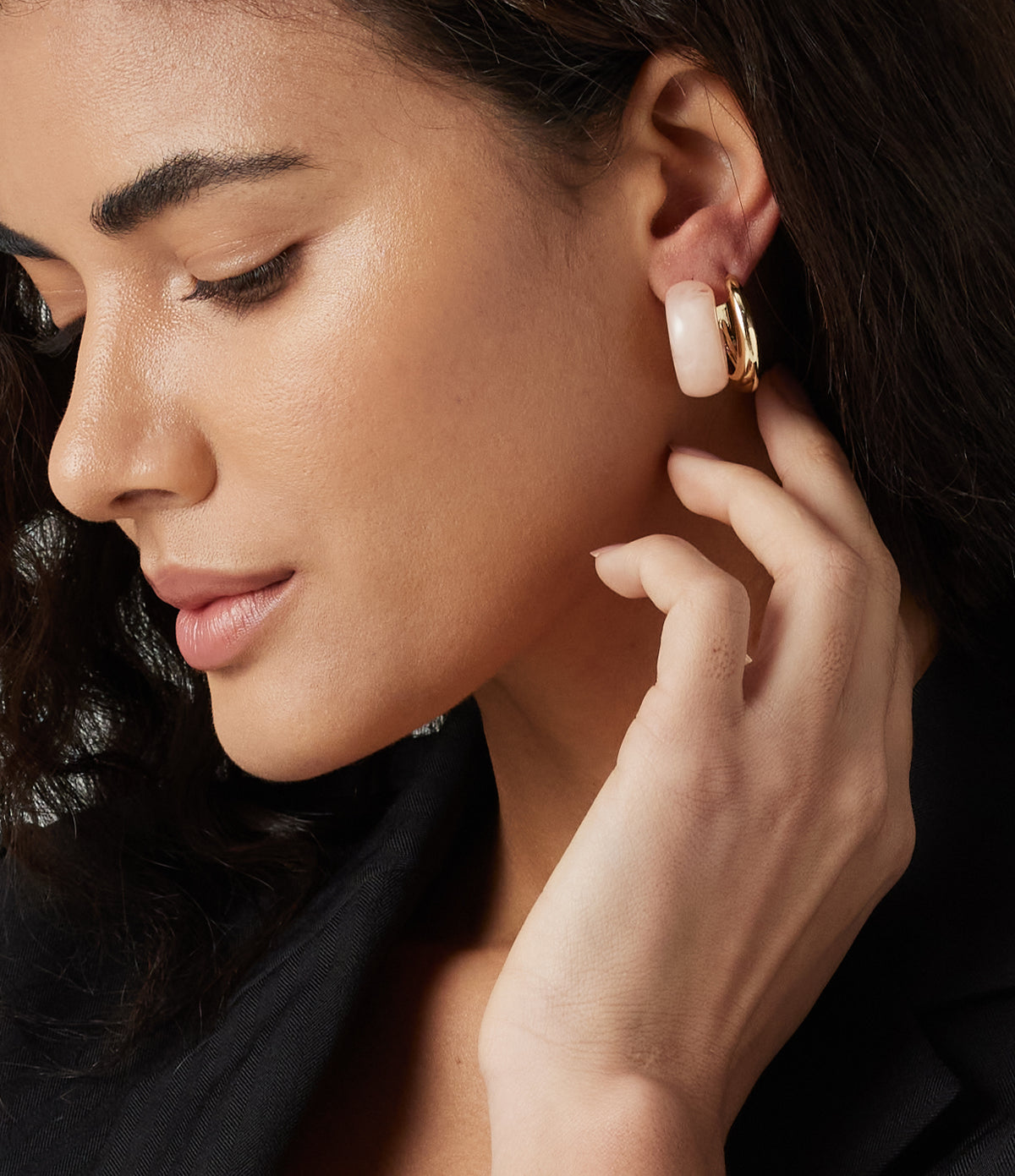 Geometric Hoop Earrings Set — Gold — view 3