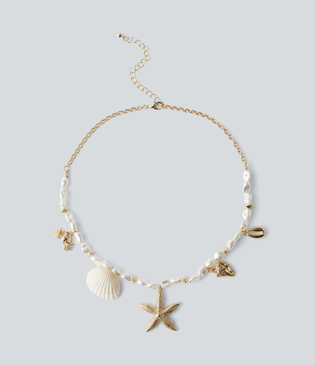 Starfish and Shell Pendant Pearls Necklace — Gold — view 1
