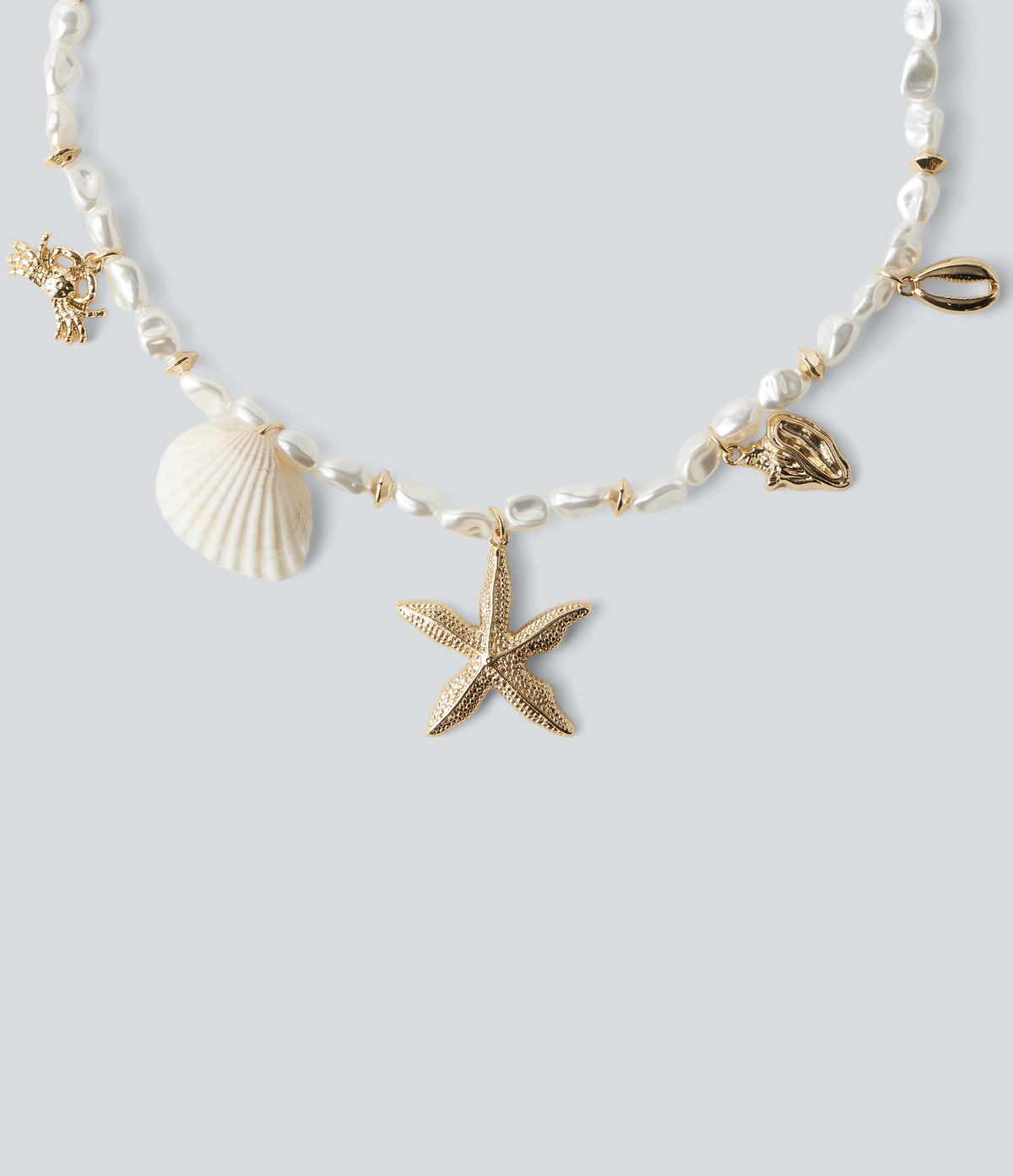 Starfish and Shell Pendant Pearls Necklace — Gold — view 2