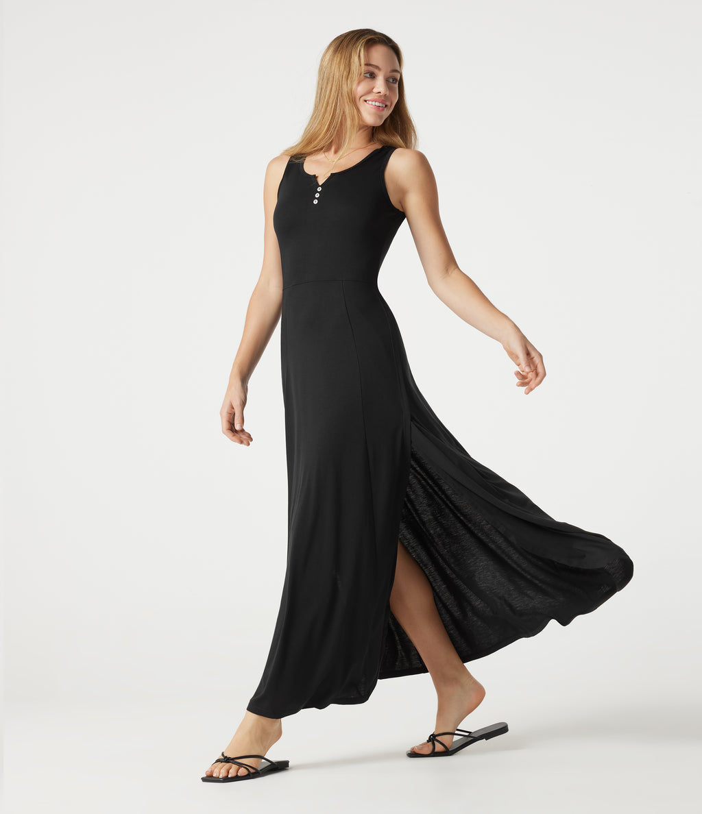 Notched Sleeveless Split Maxi Casual Flowy Dress — Black — view 1