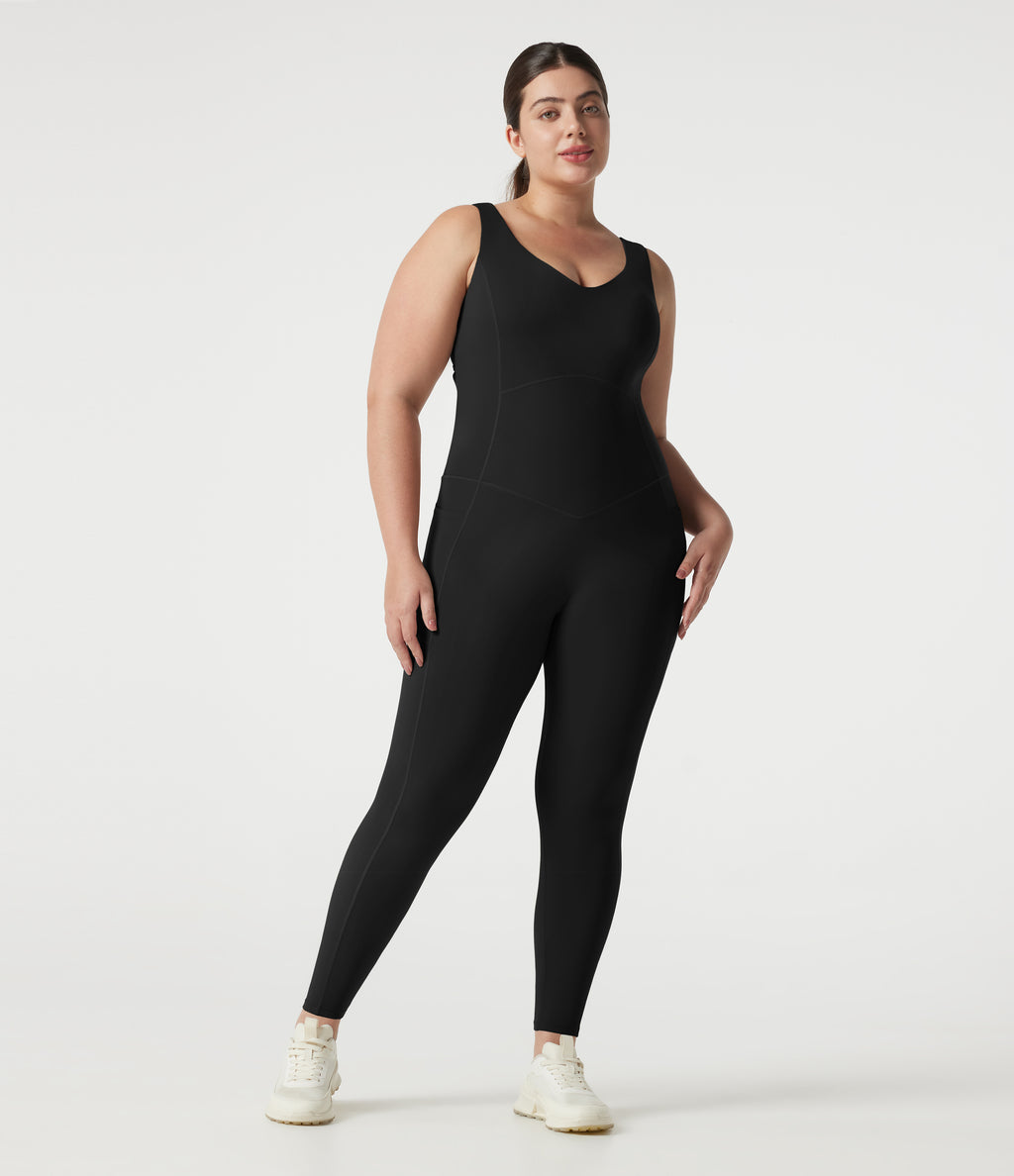 V-neck Crossover Backless Tummy Control Butt Lifting Built-in Bra Workout Plus Size Jumpsuit with Pockets — Black — view 3