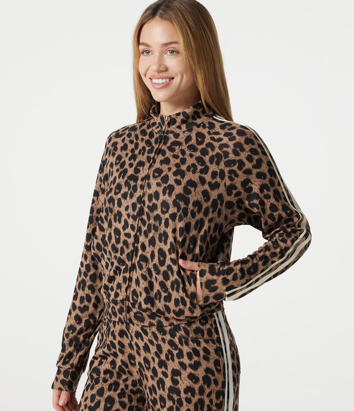 Stand Collar Zipper Long Sleeve Color Block Leopard Print Waffle Casual Jacket with Pockets — Noir Safari — view 4