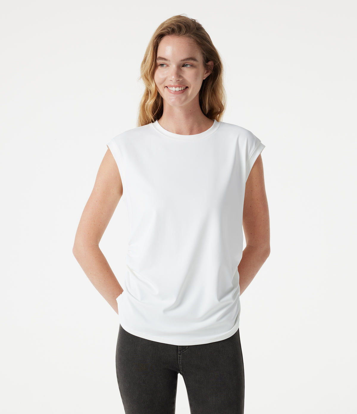 Round Neck Cap Sleeve Ruched Casual T-Shirt — White — view 4