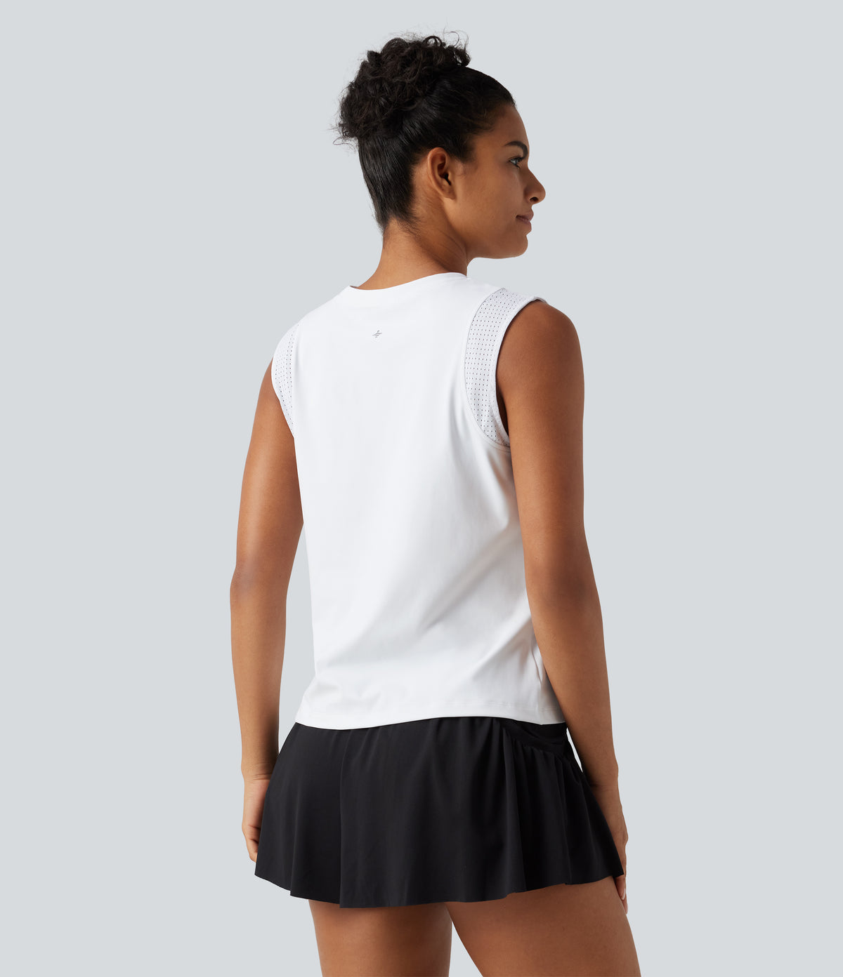 Airy Round Neck Contrast Breathable Mesh InstantCool Running Tank Top — White — view 2