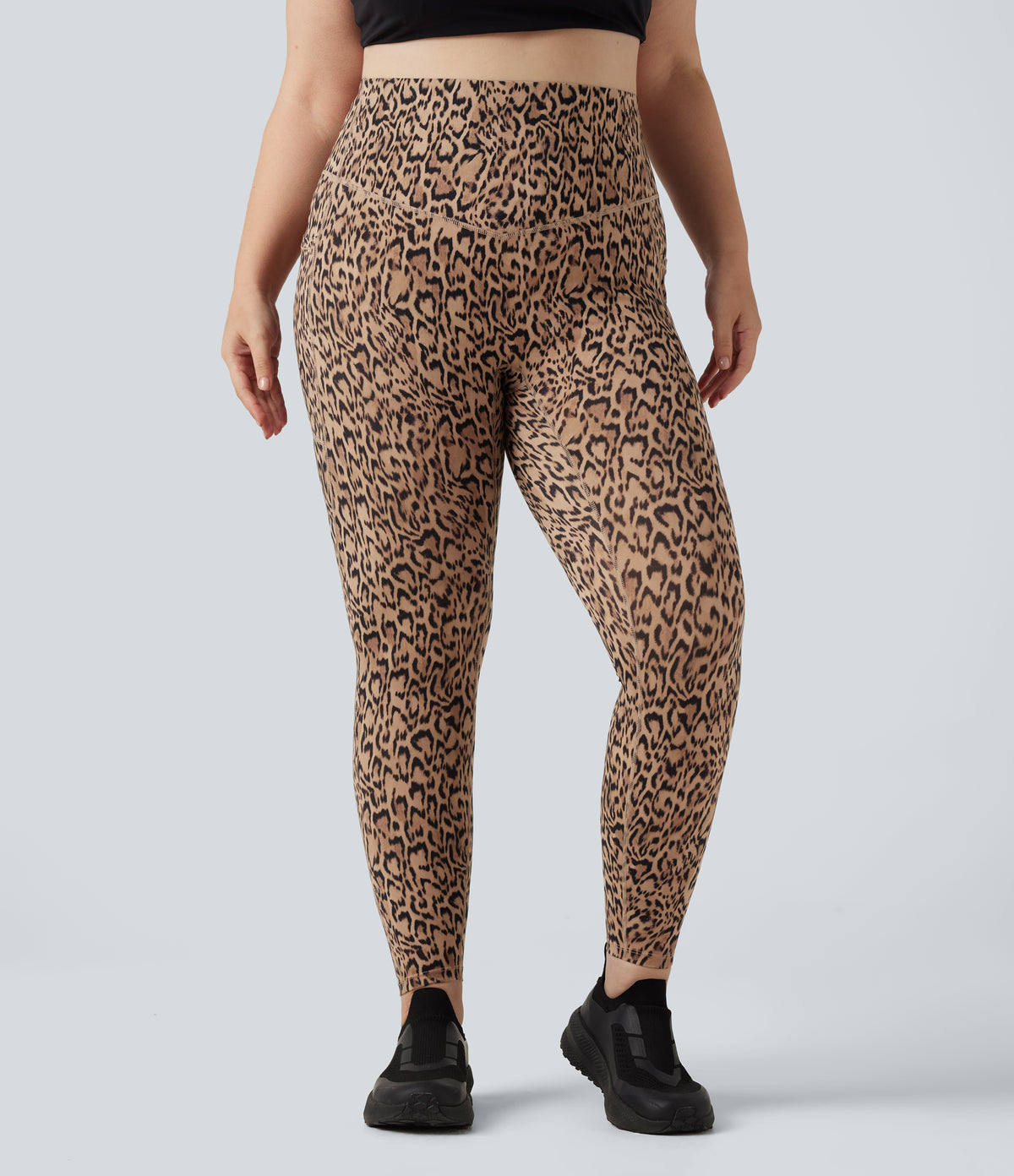 Plus Size Leopard Print High Waisted Tummy Control Yoga Leggings with Pockets — Tan Leopard — view 3