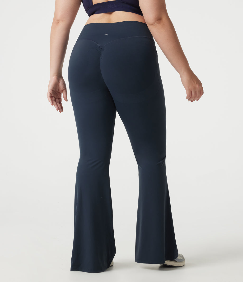 Plus Size High Waisted Scrunch Butt Lifting Tummy Control Shaping Yoga Flare Leggings with Pockets — Carbon — view 2