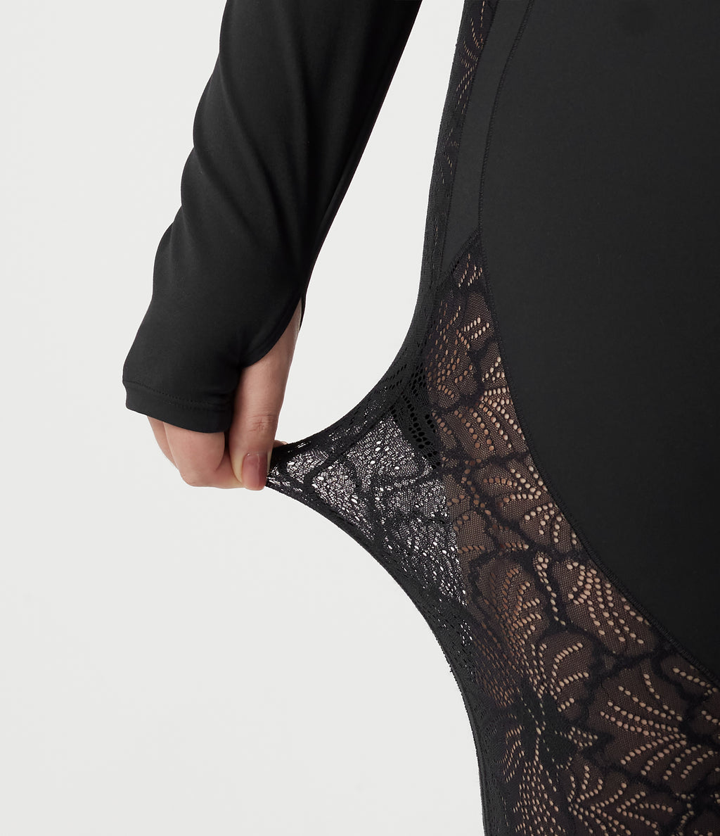 Plus Size High Waisted Tummy Control Contrast Lace Yoga Flare Leggings with Pocket — Black — view 7
