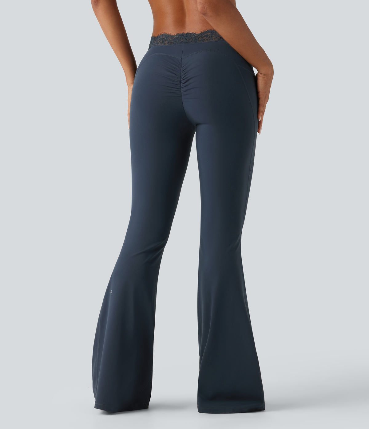 Mid Rise Contrast Lace Ruched Flare Yoga Leggings with Pockets — Carbon — view 2