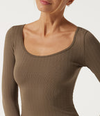 Scoop Neck Long Sleeve Houndstooth Yoga Sports Top — Auburn Roast — view 5
