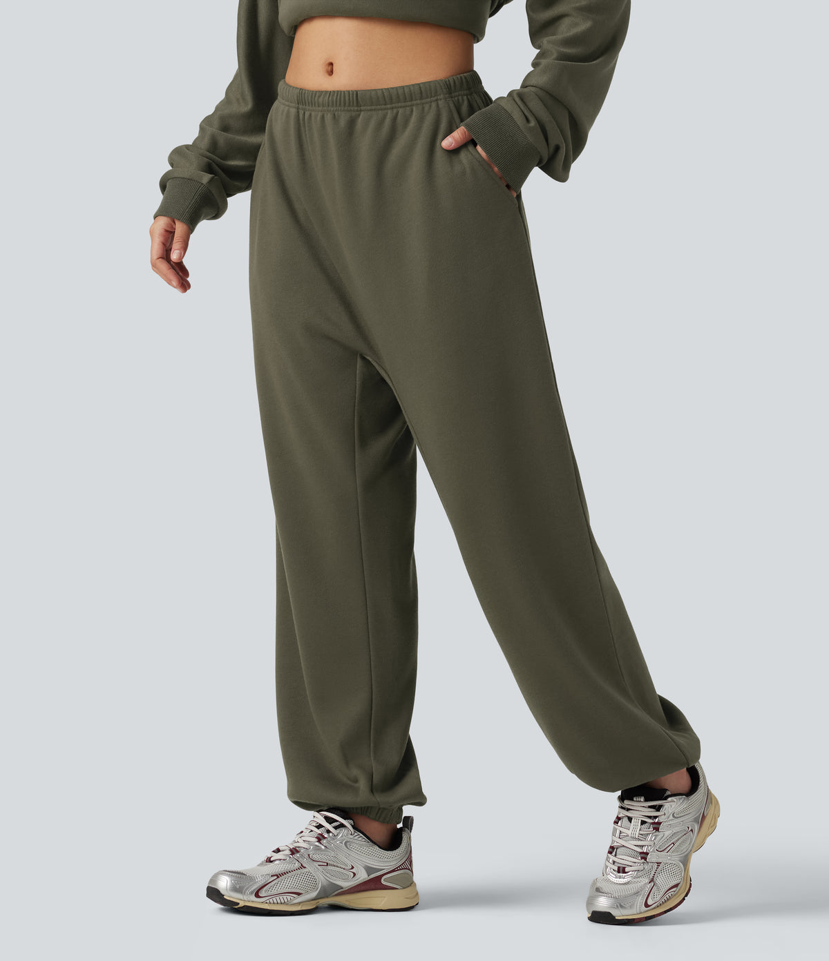 Low Rise Inner Drawstring Casual Jogger Sweatpants with Pockets — Ivy Green — view 1