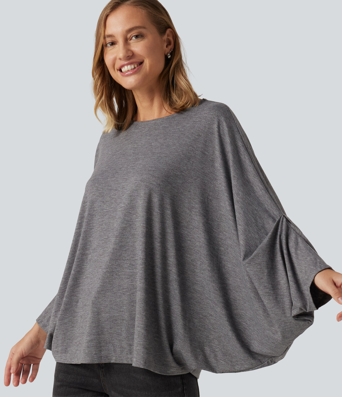 Round Neck Batwing Long Sleeve Oversized Casual T-Shirt B-DD Cups — Darl Gray Floral Yarn — view 4