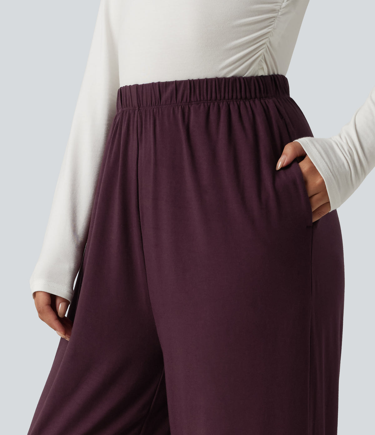 Mid Rise Contrast Lace Wide Leg Lounge Trousers with Pockets — Fig — view 4
