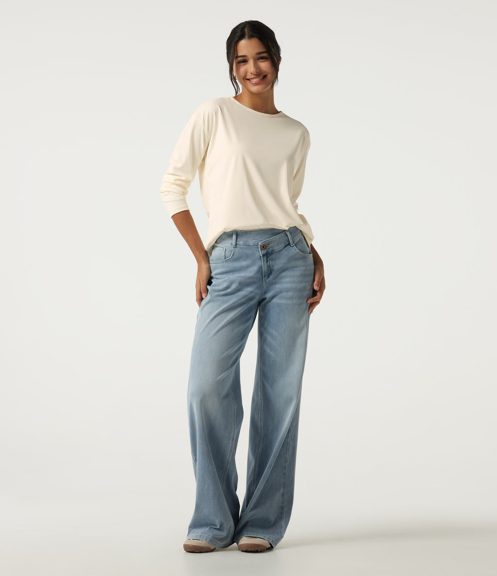 Round Neck Long Sleeve Cut-Out Back Casual Sports Top — Halo Linen — view 6