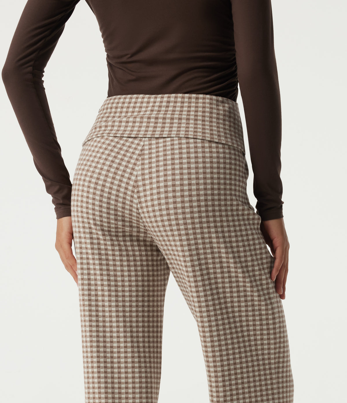 Mid Rise Foldover Wide Leg Plaid Lounge Trousers with Pockets — Paris Café Check — view 5